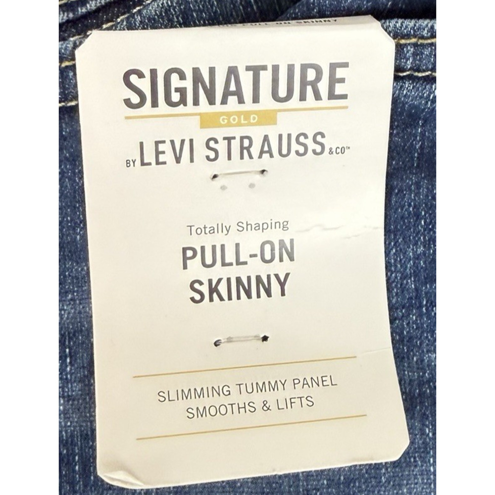 Signature Levi Strauss Gold Label Women's Sz 18M Jeans Totally Shaping Pull-On - Picture 6 of 10